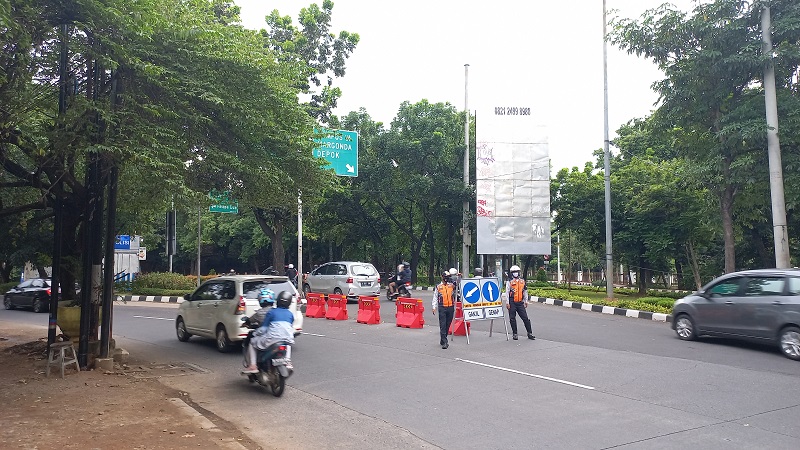 Titik Filterisasi Gage di Fly Over UI yang Pekan Lalu Menimbulkan Kemacetan Kini Ramai Lancar