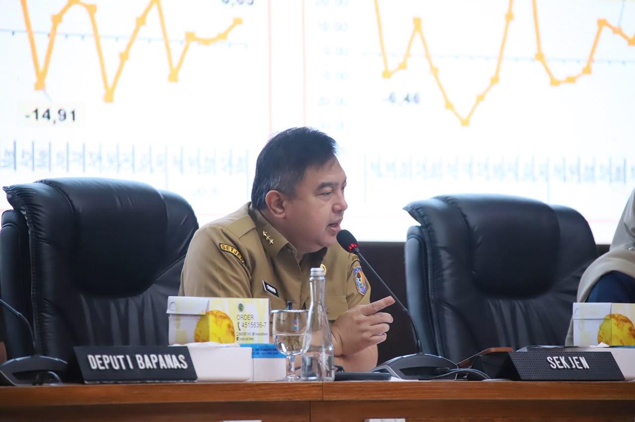 Sekjen-Kemendagri-menghadiri-Rapat-Koordinasi-Pengendalian-Inflasi-Daerah.jpg