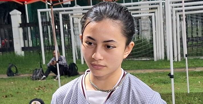 Rus buvilar eshak ichida porno