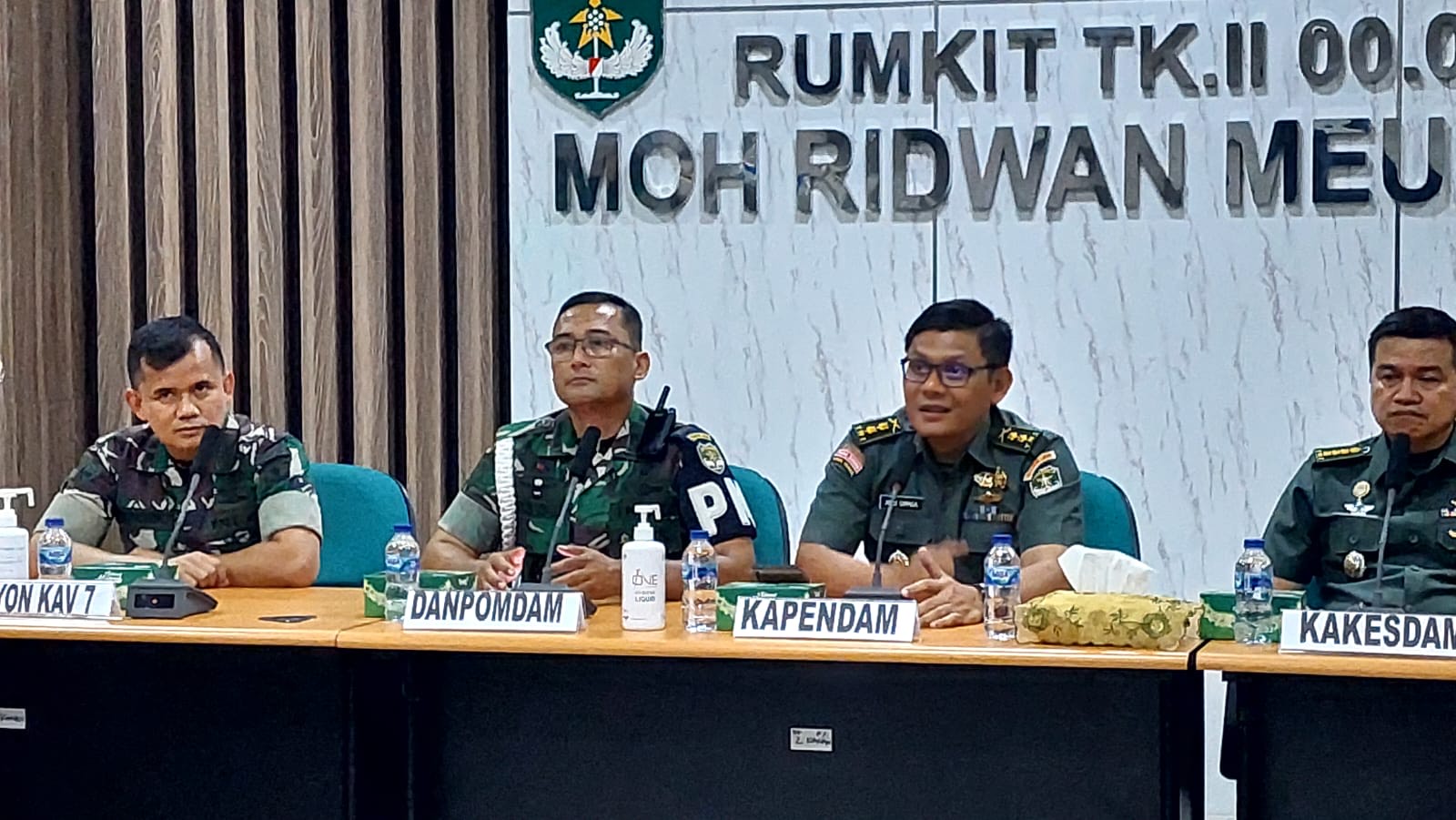 Anggota TNI Lawan Arah di Layang Tol MBZ, Kodam Jaya Ganti Kerugian Kendaraan dan Perawatan Korban