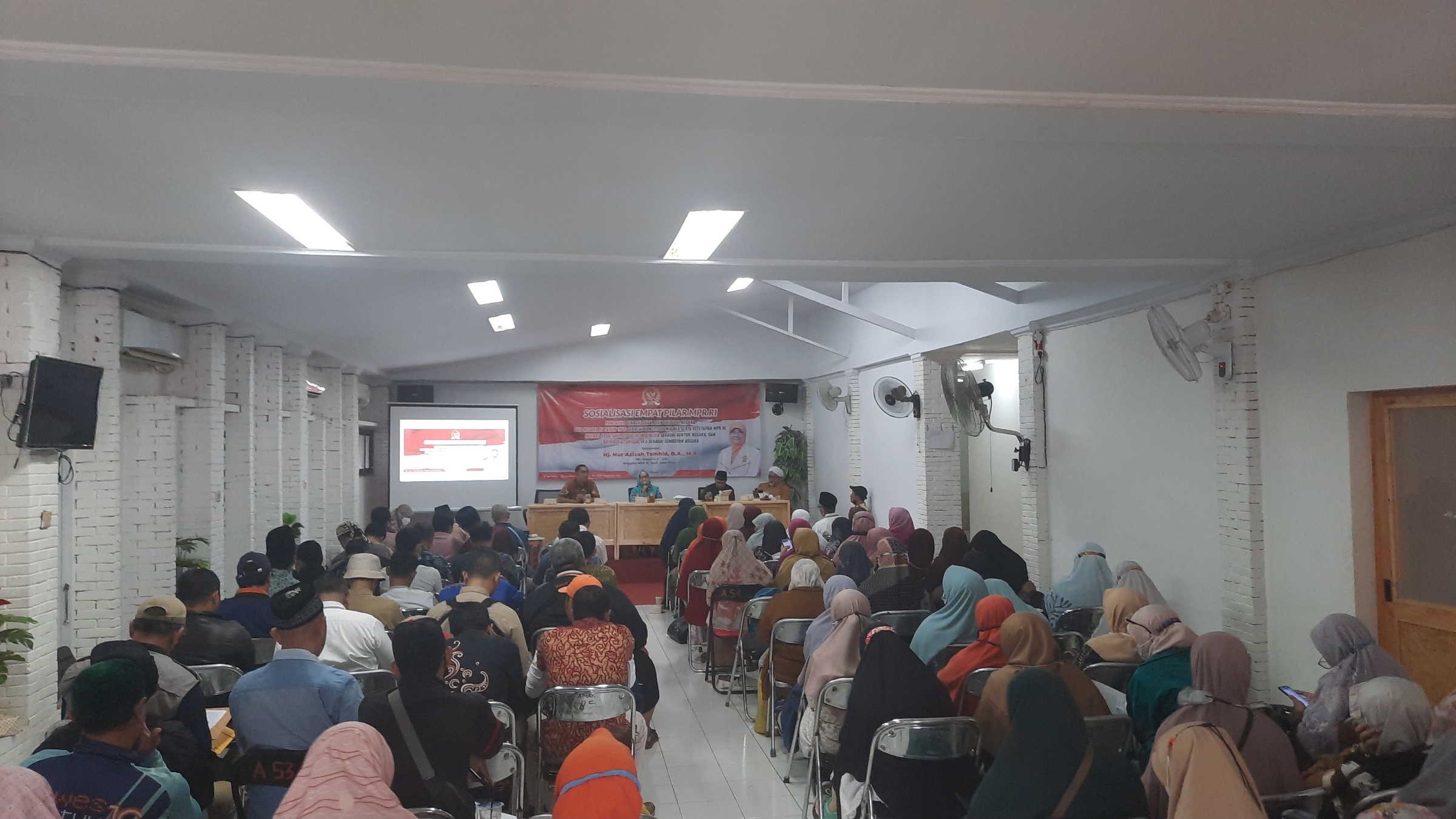 Sosialisasi Empat Pilar Kebangsaan di Depok, Ini Pesan Nur Azizah Tamhid