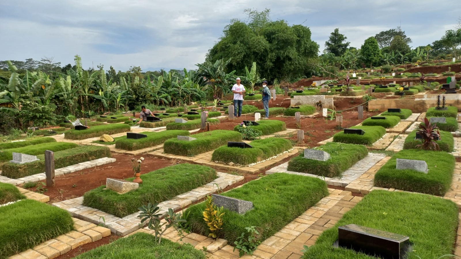 Kembali Layani Pemakaman Jenazah Covid-19, TPU Pasir Putih Butuh Bantuan APD, Masker & Sarung Tangan