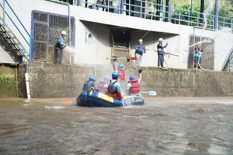 Tirta-Asasta-Susur-Kali-Ciliwung.jpg