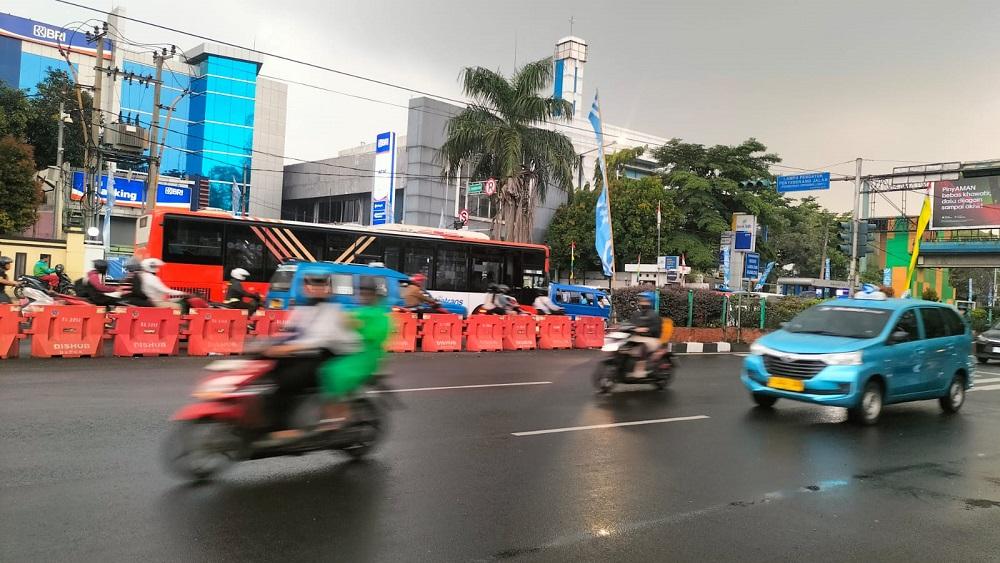 TransJakarta Uji Coba 2 Rute Baru di Depok, Supian Suri: Yang Penting Bisa Memfasilitasi Masyarakat - Tribunnewsdepok.com