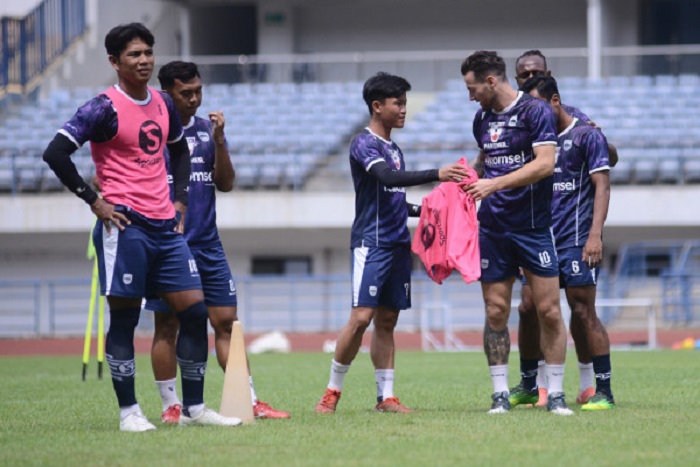 Persib Vs Persija, Pemain Timnas Rachmat Irianto, Marc Klok dan Ricky Kambuaya Sudah Gabung Latihan