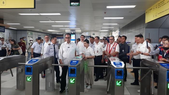 uji-coba-LRT-dari-Stasiun-Harjamukti-Kecamatan-Cimanggis-2.jpg