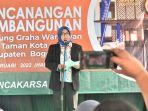 Ade-Yasin-pada-peringatan-Hari-Pers-Nasional-ke-76-sekaligusPembangunan-Gedung-Graha-Wartawan.jpg