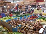 Amel-salah-satu-penjual-bumbu-dapur-Pasar-Agung-Sukmayaja-Kota-Depok.jpg