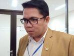 Anggota-Komisi-III-DPR-RI-Arteria-Dahlan-saat-mengunjungi-Mabes-Polri-Senin-672020.jpg