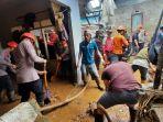 Banjir-bandang-pada-Minggu-322025-di-puncak-Bogor.jpg