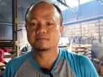 Irfan-Suhendar-40-selaku-pemilik-Pabrik-Tahu-si-Bungsu.jpg