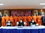 Kepala-Kantor-Imigrasi-Kelas-I-TPI-Jakarta-Utara-Sandi-Andaryadi-penangkapan-18-WNA.jpg