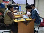 Pemberkasan-yustisi-pelanggaran-bangunan-dan-ruang-di-Kantor-Kecamatan-Mampang-Prapatan.jpg