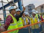 Penjabat-Gubernur-DKI-Jakarta-Heru-Budi-saat-Tinjau-Sodetan-Ciliwung.jpg