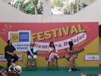 Sesi-talkshow-bersama-Asri-Welas-di-Sekolah-Cakra-Buana-Depok.jpg