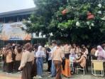 Siswa-siswi-SMA-Negeri-2-Cibinong-melakukan-Masa-Pengenalan-Lingkungan-Sekolah.jpg