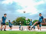 Skuad-Garudayaksa-FC-berlatih-di-Komplek-Gelora-Jakabaring.jpg