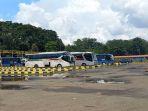 Suasana-Terminal-Bus-jatijajar-Depok-pada-H-2-perayaan-hari-Natal.jpg