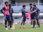 Trio-Tim-Nasional-Timnas-Indonesia-sudah-gabung-ke-klub-Persib-Bandung.jpg