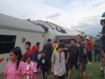 kereta-anjlok-bekasi.jpg