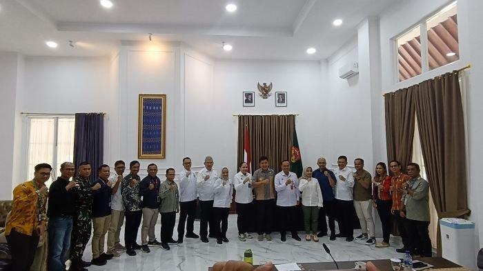 Kondisi Infrastruktur Telekomunikasi di Belu Perbatasan RI-RDTL Saat ...