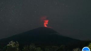 API-LEWOTOLOK-Gunung-Api-Ili-Lewotolok-di-Lembata-Nusa-Tenggara-Timur-Meletus.jpg