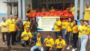 Adira-Maumere-Bantu-Pengungsi-Lewotobi.jpg