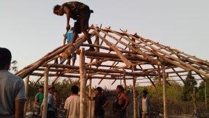 BANGUN-RUMAH-KORBAN.jpg