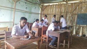 BELAJAR-DI-BANGUNAN-DARURAT.jpg