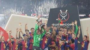 Barcelona-merayakan-gelar-juara-Piala-Super-Spanyol-2025.jpg