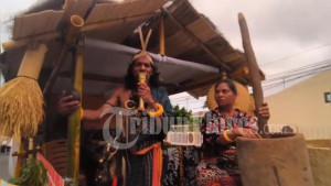 Festival-jelajah-Maumere-dibuka-Pawai.jpg