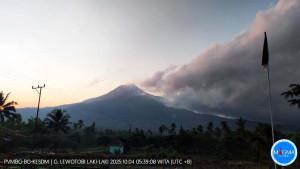 GUNUNG-LEWOTOBI-Gunung-Lewotobi-1-Kali-Gempa-Guguran-1-Kali-Gempa.jpg