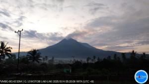 GUNUNG-LEWOTOBI-Petugas-Posmat-Gunung-ntt.jpg