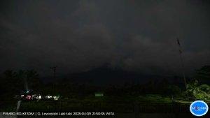 Gunung-Api-Lewotobi-Laki-laki-Erupsi-Tadi-Malam-Tinggi-Kolom-Tidak-Teramati.jpg