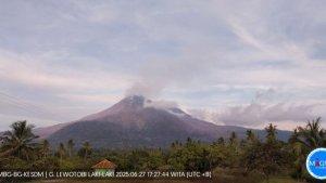 Gunung-Lewotobi-Laki-laki-6-Kali-Gempa-Hembusan-6-Terakhir-Angin-Lemah-ke-Barat.jpg