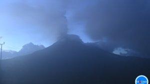 Gunung-Lewotobi-Laki-laki-Tadi-Pagi-Meletus-Tinggi-Kolom-Capai-1-Kilo-Meter.jpg
