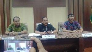 Jumpa-Pers-di-Kejari-Sikka.jpg