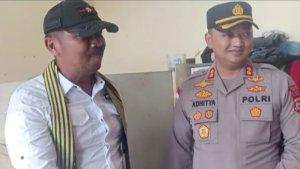Kakanwil-Ditjen-Lapas-NTT-Ketut-Akbar-Herry-Achjar-kiri-dam-Kapolres-Flores-Timur.jpg