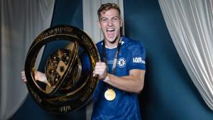 Liam-Delap-bergabung-dengan-Chelsea.jpg