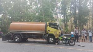 MOBIL-DI-TKP-Kecelakaan-maut-yang-melibatkan-satu-unit-mobil-di-TTU.jpg