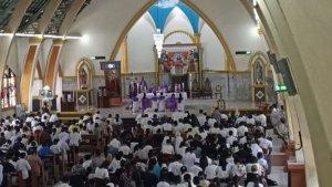 Misa-Pemakaman-Mama-Belgi-di-Katedral-Maumere.jpg
