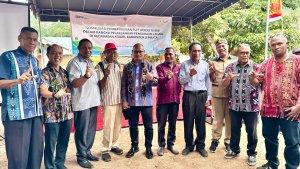 POSE-BERSAMA-Pose-bersama-usai-Sosialisasi-pembangunan-PLTP-Atadei.jpg