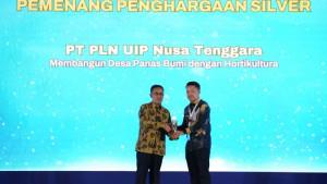 Penghargaan-diterima-PLN-UIP-NUSRA-Desa-Berdaya.jpg