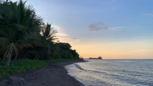 Pesona-senja-Pantai-Galilea.jpg
