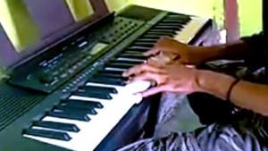Piano-Bermain-Musik-Lagu.jpg