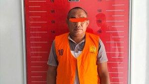 Potret-Mantan-Kades-Helebeik-OZM-tersangka-tindak-pidana-korupsi-Dana-APBDes.jpg