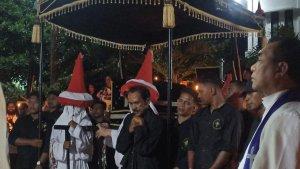 Suasana-prosesi-darat-Semana-Santa-Larantuka.jpg