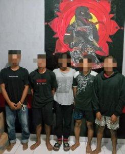 TANGKAP-PELAKU-PEMBACOKAN.jpg