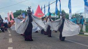 TARIAN-Siswi-SMA-Swasta-Ile-Bura-menari-Lusi-Lerang.jpg
