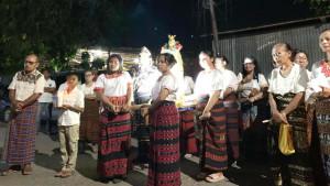 Umat-Katolik-Wilayah-Santo-Yohanes-Paroki-Katedral-Maumere-NTT.jpg